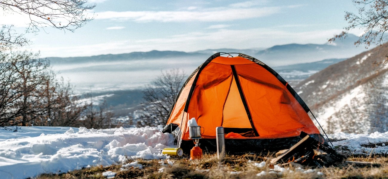 Titelseite -Camping Zelt Geschaft Camping in the mountains qguajgc