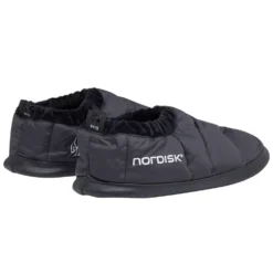 Daunenschuhe Nordisk Mos Down Slippers L (41-43), Black -Camping Zelt Geschaft black mos down slippers mit ultraweichem innenfutter widerstandfaehiges material blaue huettenschuhe nordisk logo 1000 2 26836